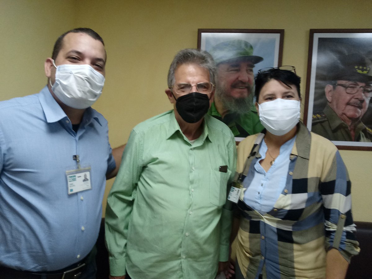 BIOCENCU's tweet photo. Gran satisfacción para @BIOCENCU fue recibir hoy al Dr. Rubiera. Un diálogo hermoso resaltando a la ciencia cubana y a nuestro Comandante en Jefe. #CubaViveYRenace #CubaViveyAbraza https://t.co/geK4PmO5Au