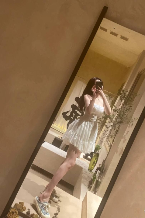 AAlon1688's tweet photo. my weight increased ☺️☺️☺️☺️☺️ https://t.co/p42ZDK1Op8