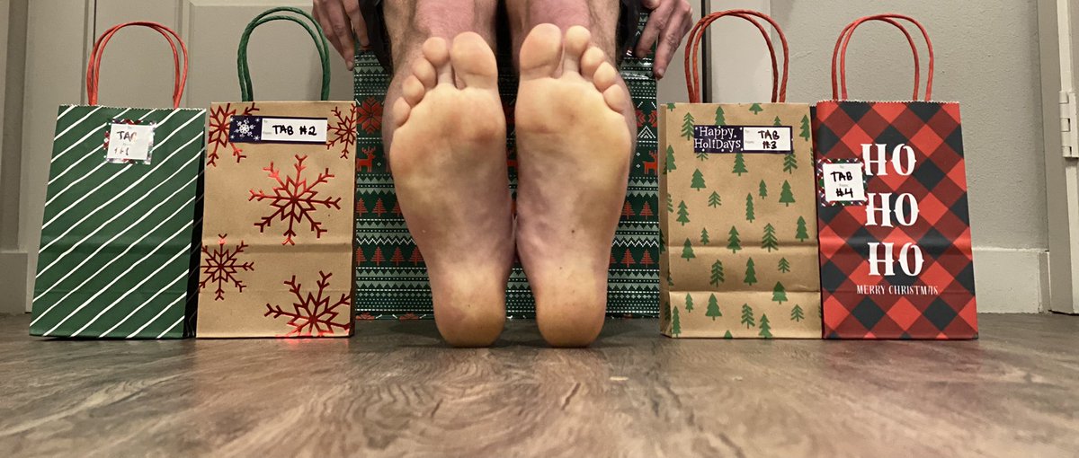 FindomAustin's tweet photo. #TabThursday CASHMAS edition‼️
It’s the Season of Giving… meaning you wallets, pigs, and cashdrones giving me your money…
Time to $erve.. pick a tab 1-4
#findom #cashmaster #paypig #alphafeet https://t.co/lTLdLyLZi7
