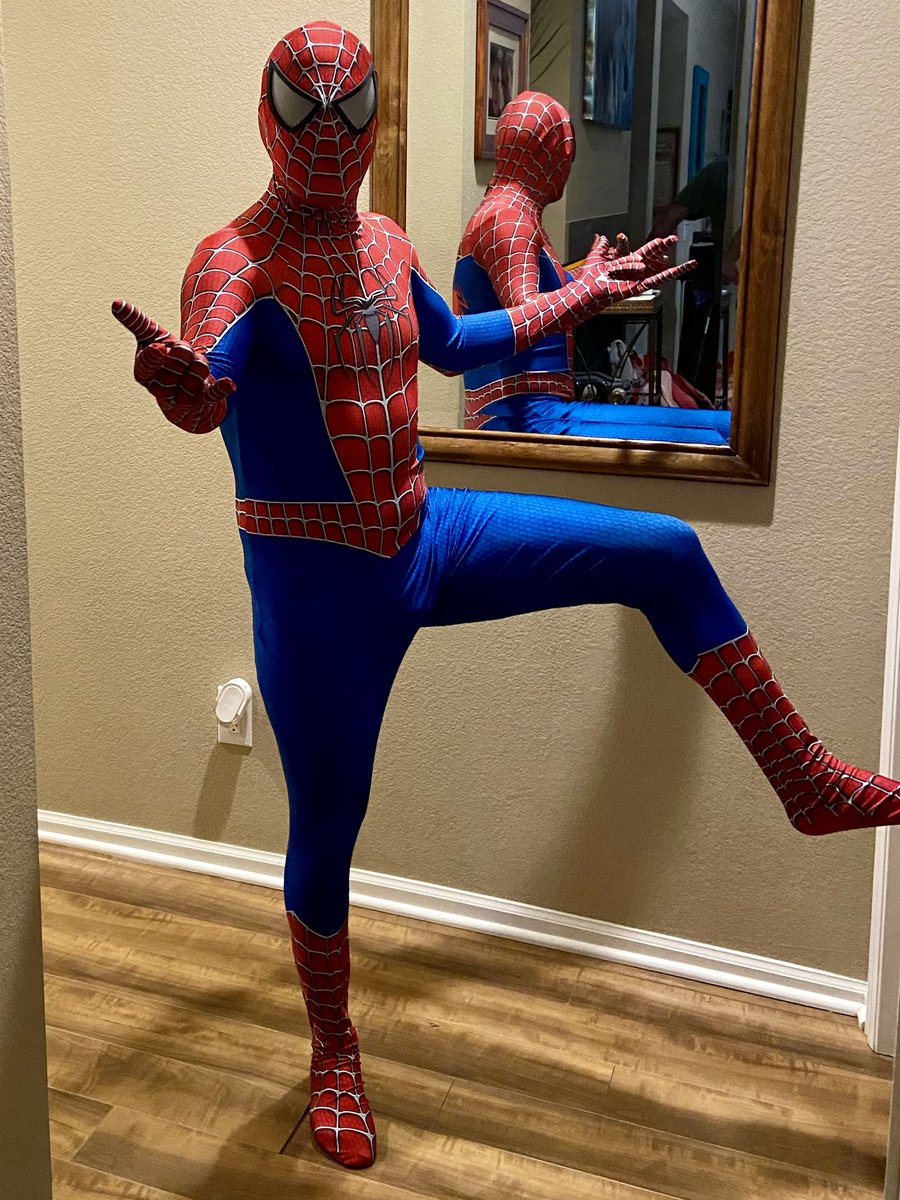 isaac_bugarin's tweet photo. My brother is going to see the new Spider Man movie tonight…

Oh, he’s ready 😂 @OnlyMeAndrewB_ https://t.co/Q58yCkOqnC