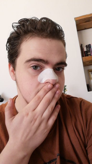 Some call it fashion. Jk. It's a nose pore strip. 😝 https://t.co/f7bGVLfsme<a href="/tag/blackfridaydeals"class="tags"><span>#blackfridaydeals</span></a>