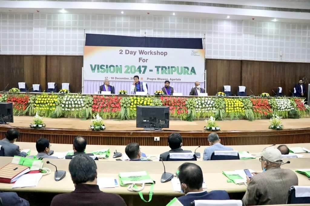 industrytripura's tweet photo. Inauguration of two-day workshop on Vision 2047 by Honble Chief Minister at Pragna Bhawan.
All line departments including Industry and Commerce Directorate will have roadmap for achieving targets in next 25 years by 2047.
#RisingTripura
#DestinationTripura
#AzadiKaAmritMahotsav https://t.co/9Rs1jBiYlT