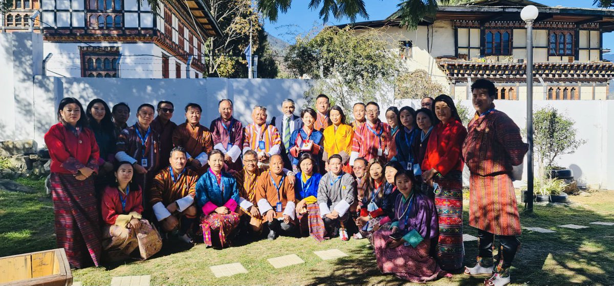 UNDP_Bhutan's tweet photo. Thank you Your Majesty 4 recognizing UN Bhutan with the prestigious Druk Thuksey Award- Heart Son of the Dragon Kingdom. We’re deeply humbled &amp; honored, &amp; reaffirm our commitment towards advancing national efforts to make #Bhutan future ready &amp; 
#buildforwardbetter from #COVID19. https://t.co/foGAMHVoqm