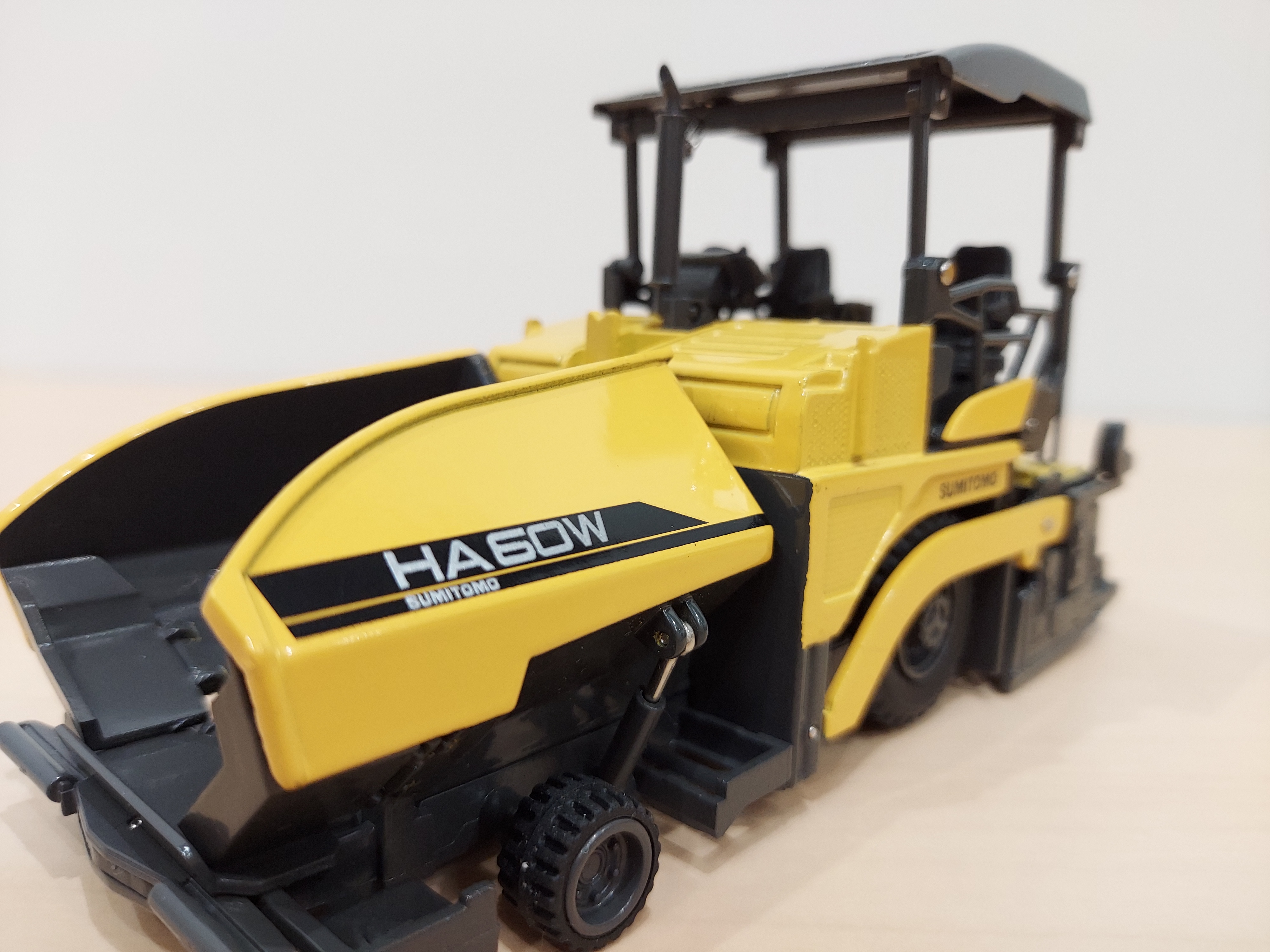 住友建機 J・paver 美味し 1/32 アスファルトフィニッシャー