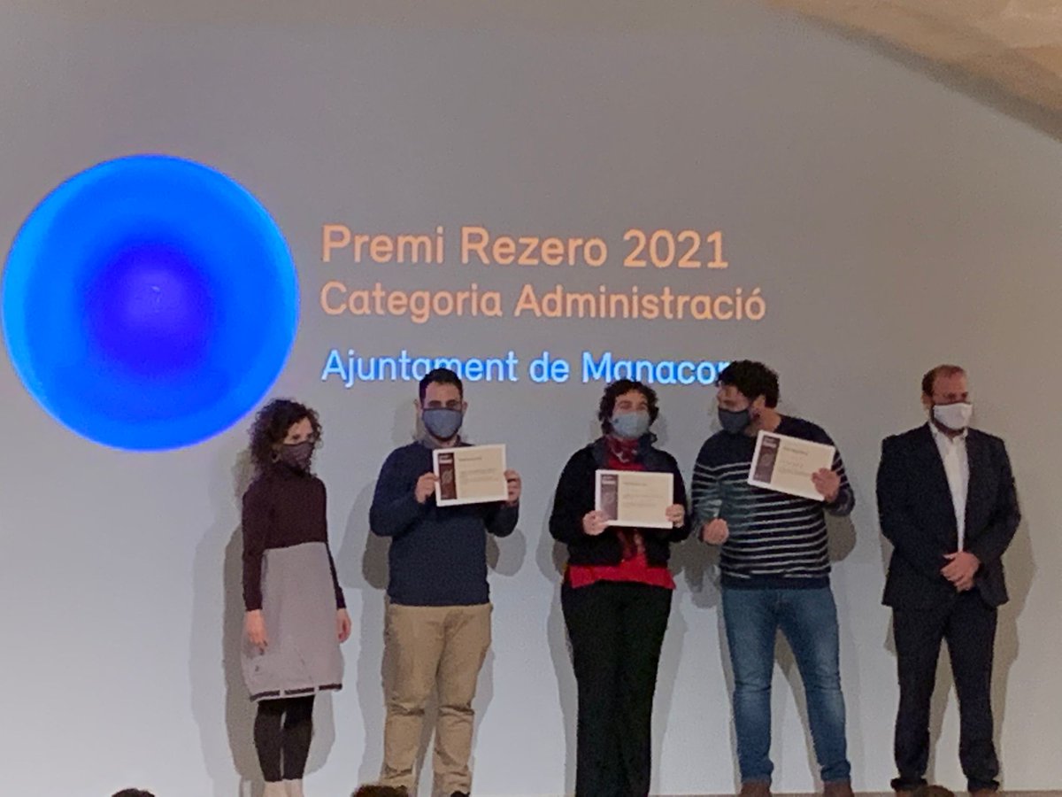 MESperMallorca's tweet photo. Enhorabona als guardonats als premis #Rezero2021 a les Illes Balears, especialment als ajuntaments de @ajManacor i @AjEsporles.
@sebastiallodra @miquel_oliver.
@mariaramsal @miqelf https://t.co/VJPReGClaN