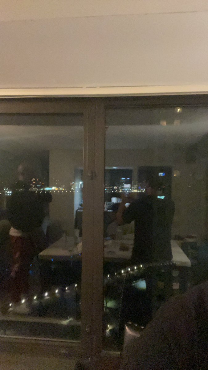 BGLiveItUp's tweet photo. @vitalconscience me and my guy on the River watching the game 💪🏽locked in for life https://t.co/pWileIhra4