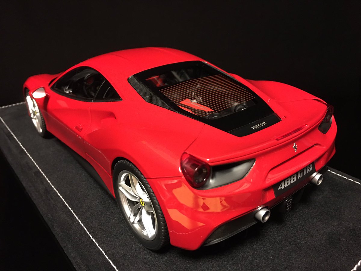 1139_1163's tweet photo. Ferrari488GTB
#Ferrari
#フェラーリ
#Ferrari488GTB
#フェラーリ488GTB  
#118scale 
#MRCollection https://t.co/zY0irYj8ai