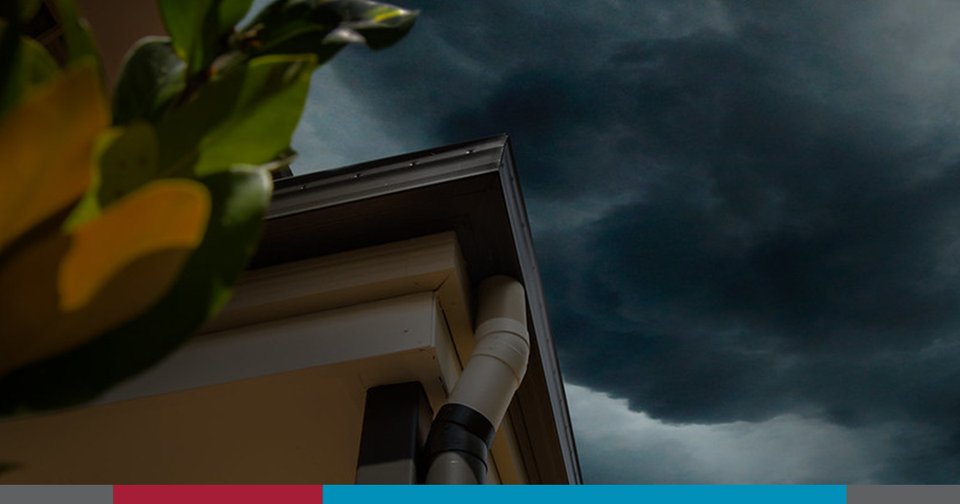 QBCCBuildBetter's tweet image. Sometimes following wet weather, defective building work can become apparent ⛈️⚡ If you are experiencing roof leaks or water ingress in your home, visit our website to find out how we may be able to help you qbcc.build/3q40Bmj  

#stormseason #defectivework