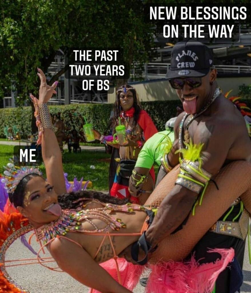 andizdat's tweet photo. Posted @withregram • @island360 Who’s stepping into the new year feeling blessed?! #island360 https://t.co/3LcnJQsFEw https://t.co/VayzVEwTPi