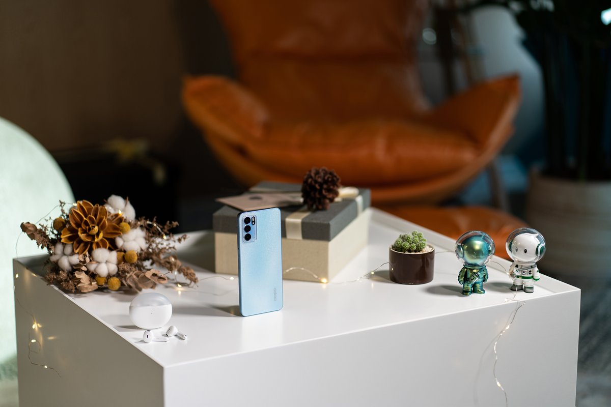 OPPO tweet media