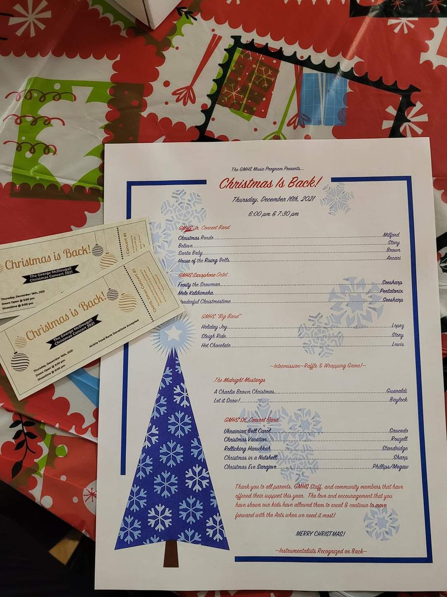 GMacBandman's tweet photo. A night two years in the making. Congratulations, Mustangs & Merry Christmas! #mustangride
@GMHSMustangs
@rvsed https://t.co/TVxYc7MOba