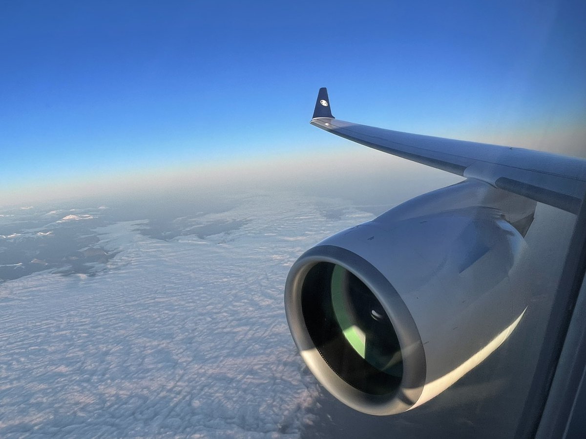 jlehir's tweet image. #lovemyjob #AirFrance #airbus #A220 #barcelone