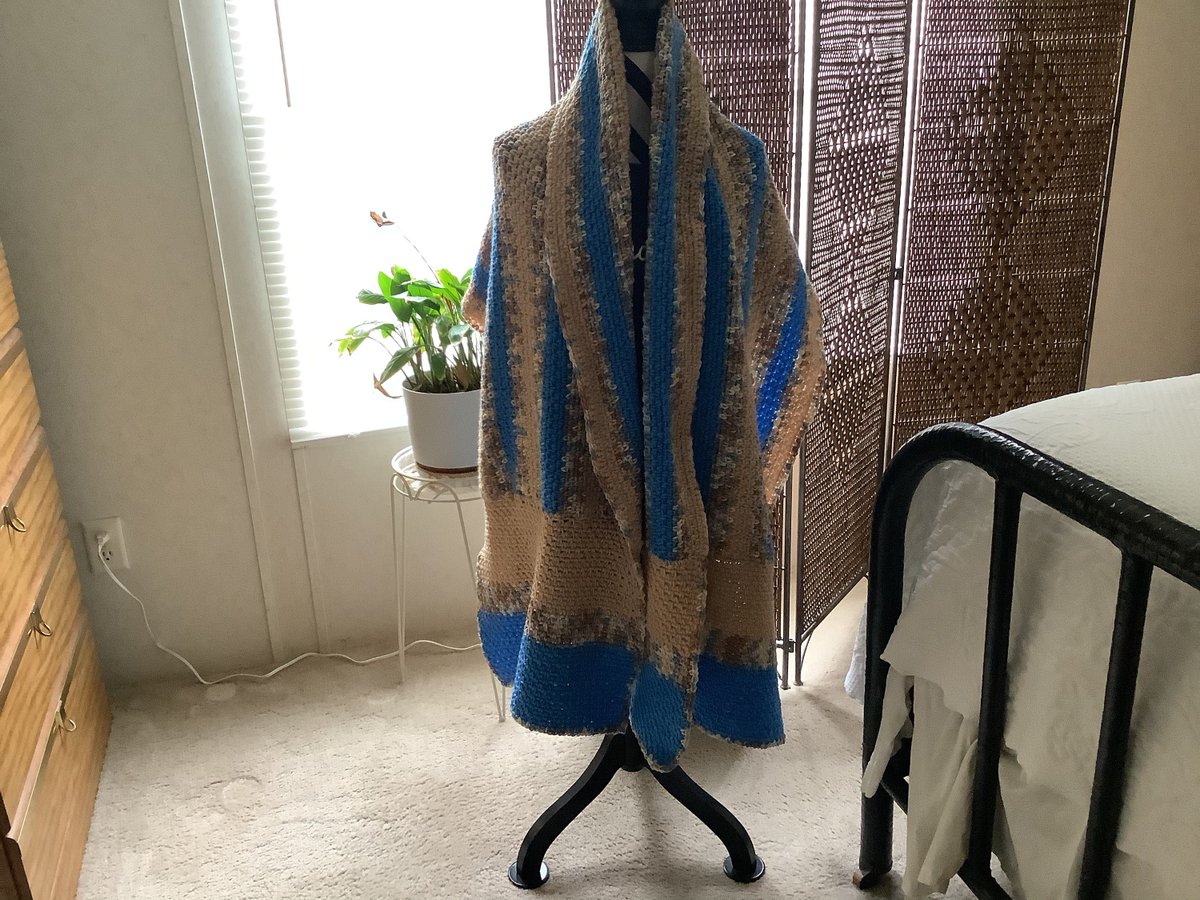 sj_greene's tweet photo. Versatile Wrap/Shawl/Bed Runner in Blues and Beiges, Hand crocheted using  Machine Washable Yarn, Warm &amp; Soft,  Free Shipping, Made in USA https://t.co/kSj4mDbMX1 #YarnQueens #Etsy #ColorFast https://t.co/8y6LL9bZ1o