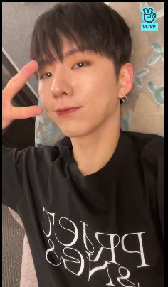 Janary_115's tweet photo. Alguien que me explique como kihyun es tan cutie😌💝. #MONSTAX #KIHYUN #monbebe #VLIVE #atlanta #MX #MBB #MONSTA_X #KIHYUN #🐹 https://t.co/idUS3k8eSh