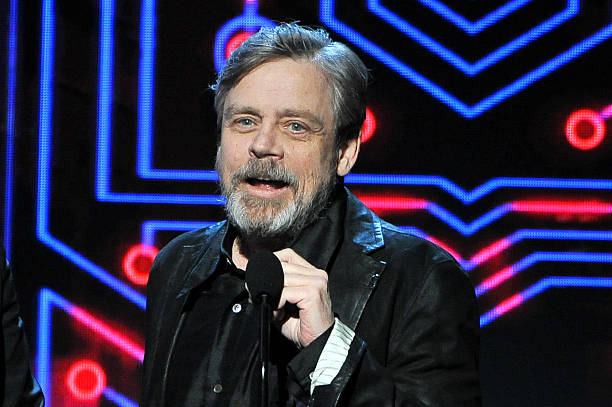 Just posting my many favorite pictures of @HamillHimself to cheer me up 😍❤️,  Mark my  Birthday 🥳 is this month really wish that you would reply to me with a gif of you saluting that would really make me happy?  😍❤️