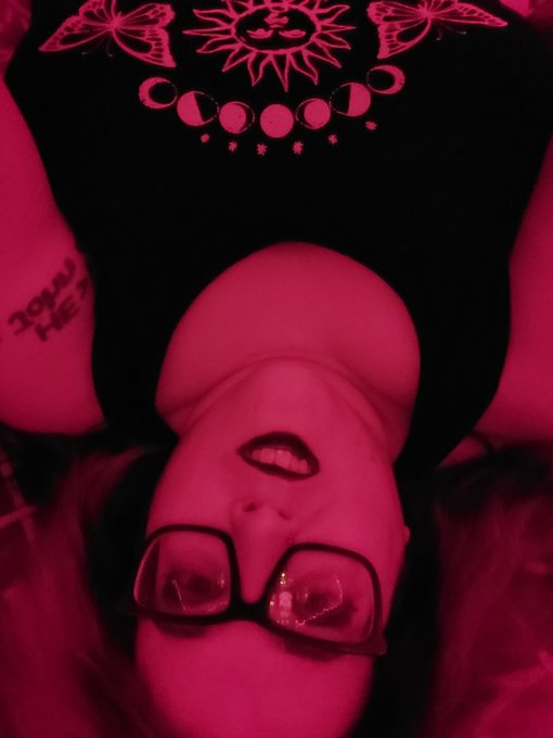 Red just hits different https://t.co/jWli95e6TI