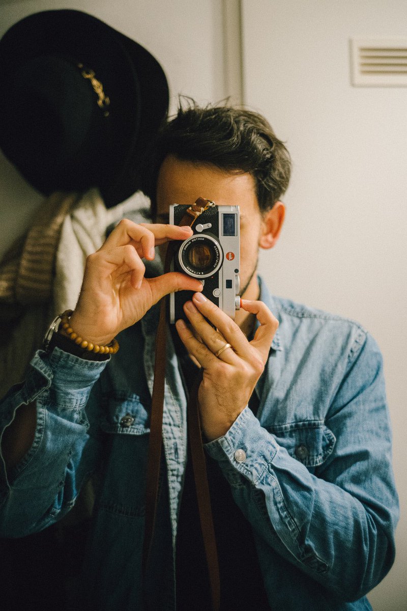 Wish you all a nice Friday
#leicam10 #voigtlaender