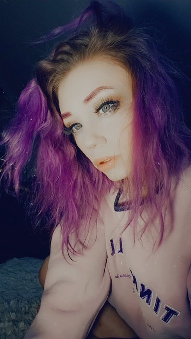 🦄👅💗 https://t.co/DW4vkH5Gzz<a href="/tag/mvsales"class="tags"><span>#mvsales</span></a>