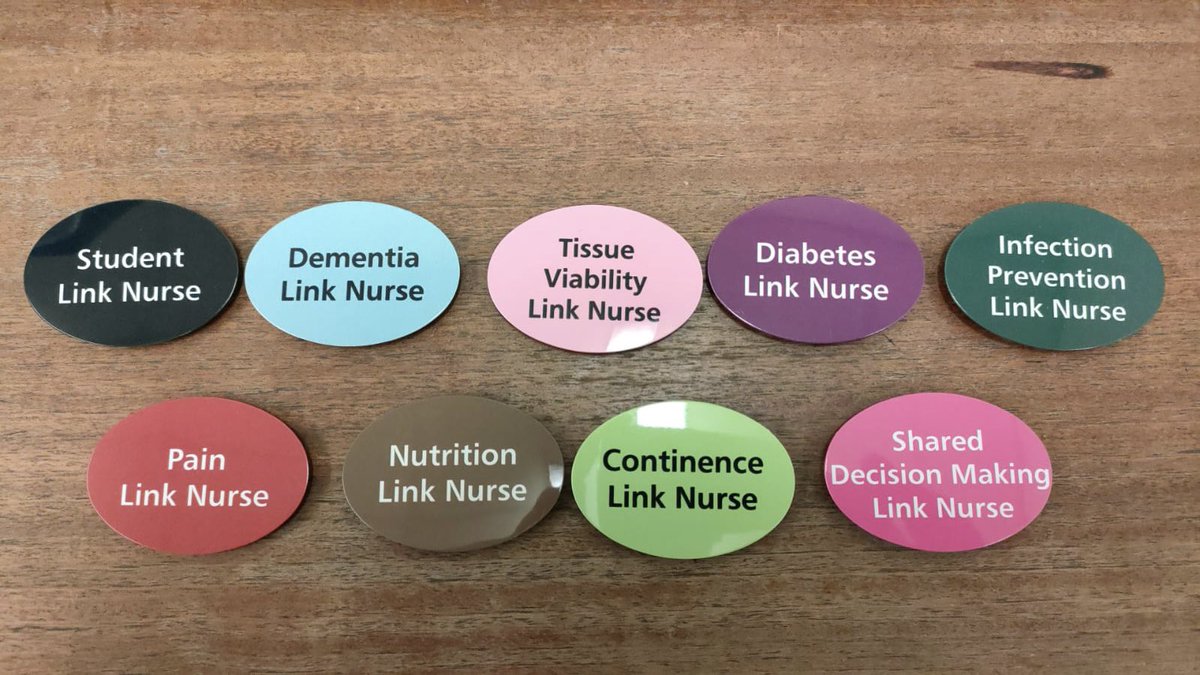 Ward29GH's tweet photo. Some of our new badges have arrived 🤗🤗 #linknurses #wardaccreditation @assessment_uhl https://t.co/T7BsPPuDl9