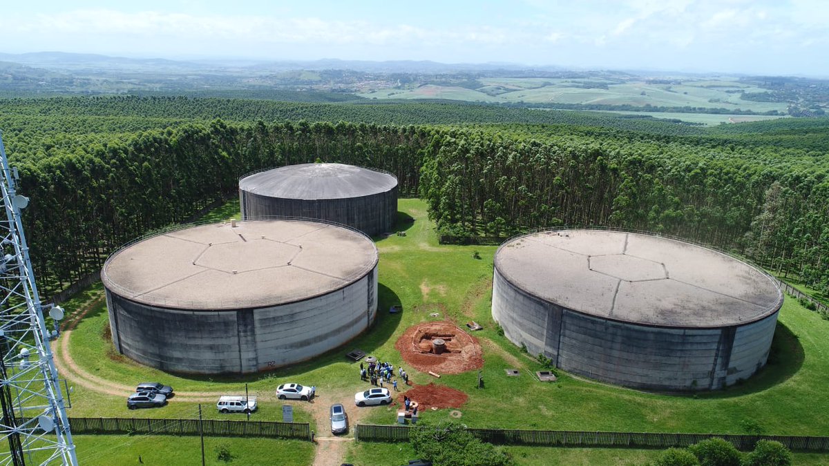 DWS_RSA's tweet photo. #InfrastructureDevelopments | This is the Forest Hills Reservoirs in Richards Bay in KwaZulu-Natal.
Each reservoir holds 20mega litres and currently feeds the Esikhaleni and Vulindlela areas.
@Senzo_Mchunu_ https://t.co/2XSiJB22wd