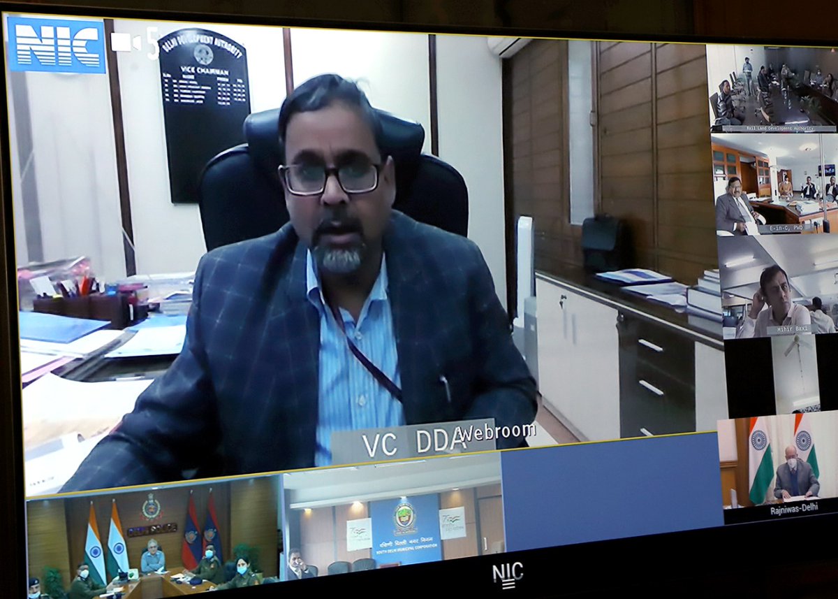 Chaired 64th Governing Body meeting of UTTIPEC with VC, DDA <a href="/official_dda/">Delhi Development Authority</a> and other experts. After detailed deliberations following proposals were approved :

•Traffic Circulation and Transport Infrastructure Plan for the Redevelopment of New Delhi Railway Station