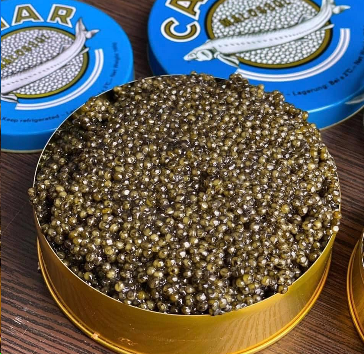 Купить кг черной икры. Черная икра стерляди. Икра осетровая Caviar. Икра черная осетровая Кавиар. Черная икра севрюги.