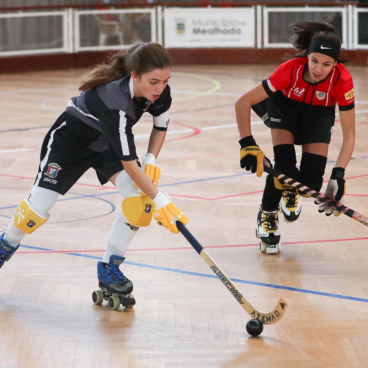 RHEuro2021's tweet photo. Match Result 

AP Lisboa 0 x 13 HC Palau

📷 António Lopes / WSE-RH

#oku17f #rinkhockey #hóqueiempatins #hockeysobrepatines #hockeypista https://t.co/JEiQcbU9YB