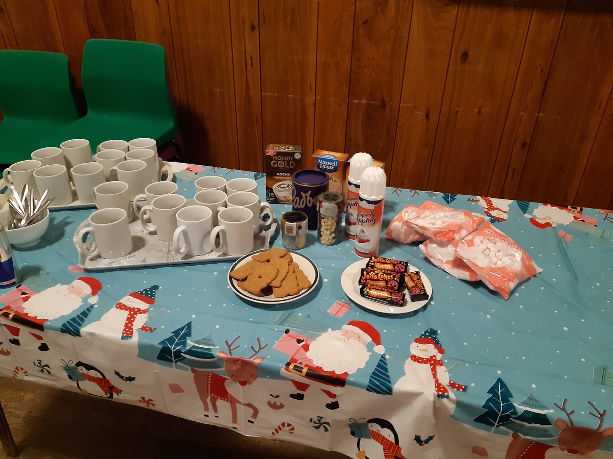 futurehope_DHM's tweet photo. Finishing off our year with our #Pauseorg Christmas Party!🎄
Big thank yous to Pelton Community Centre for the hall, @REfUSE_cic for catering and @AmazonUK for their generous donation towards the festivities, and of course to Santa for his appearance! 🎅 https://t.co/CUOswYjS0p