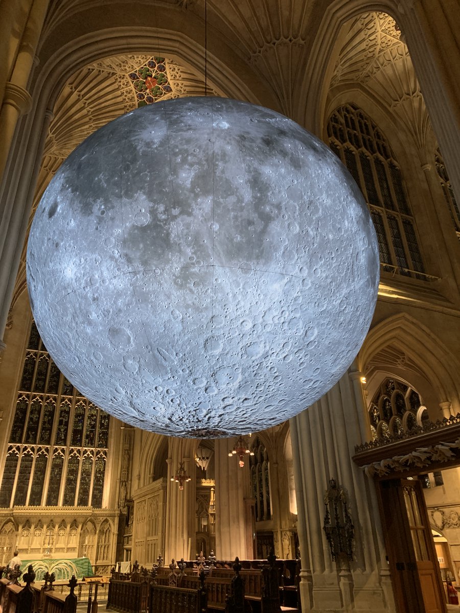 Bath Abbey tweet media