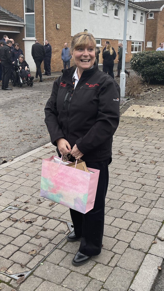 Roger Thomas KFSM (@rog_thomas) on Twitter photo Today we say a fond farewell to GM Karen Jones who retires after 36 years of loyal service to Dyfed County FB & <a href="/mawwfire/">Tân CGC / MAWW Fire</a> Diolch o galon i ti Karen am dy ymroddiad a'ch ymrwymiad - thank you for your dedication and commitment Today we say a fond farewell to GM Karen Jones who retires after 36 years of loyal service to Dyfed County FB & <a href="/mawwfire/">Tân CGC / MAWW Fire</a> Diolch o galon i ti Karen am dy ymroddiad a'ch ymrwymiad - thank you for your dedication and commitment