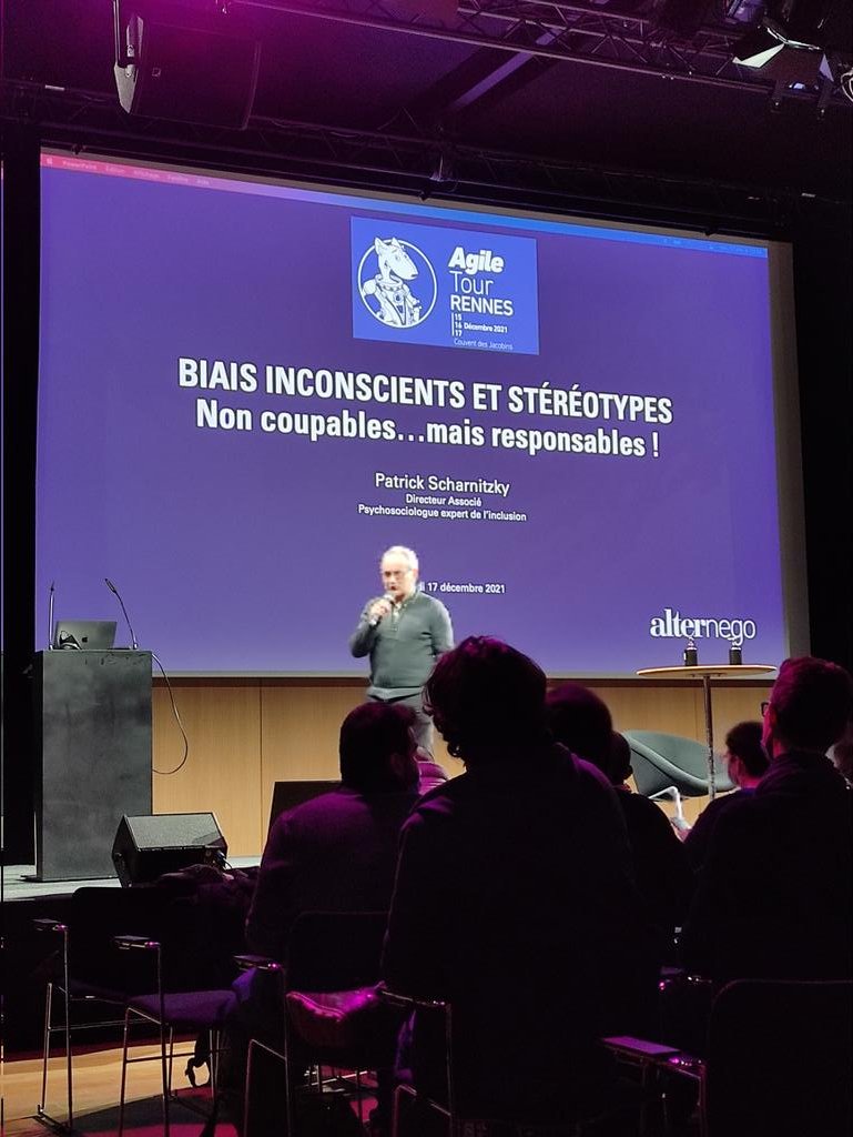 3 ans après avoir rendu mon mémoire sur les stéréotypes en entreprise il est temps de rencontrer la personne qui m'a le plus inspirée #nejamaislachersesobjectifs