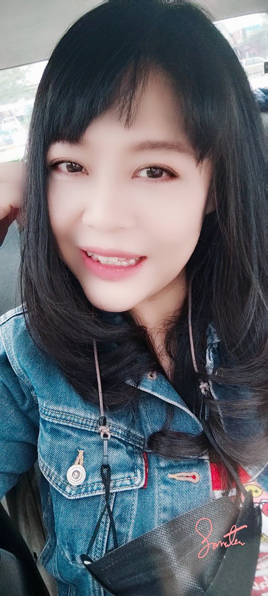 1437_12_12's tweet image. อย่าแซวผมหน้าม้าป้านะ😁😁