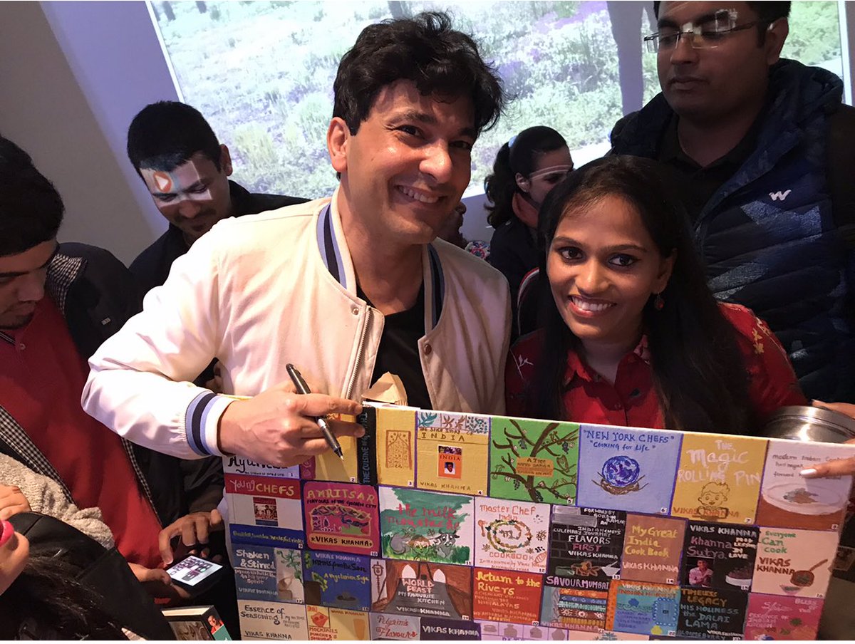 nishavashi23's tweet photo. @TheVikasKhanna got it from phone memories on this day… @17/12/2018 #memoriesforlife #lifeinamoment https://t.co/ucBQOqCC52