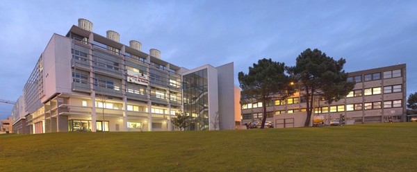 chimie_ISCR's tweet photo. 📌URGENT - l'#ISCR recrute !
 👉Assistant-e en gestion administrative et financière
Poste en CDD sur le Campus de Beaulieu à Rennes ➡️https://t.co/UTP5GgDgBB
Merci de relayer!👍  
@CNRS_dr17 @UnivRennes1 @ENSCR @INSA_Rennes #Emploi #OffreEmploi #Recrutement https://t.co/kAiHqIPgAS