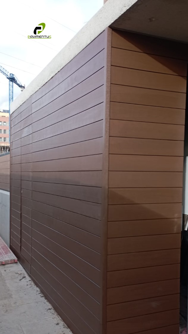 pavimentus's tweet photo. La fachada de madera ventilada Paviwall es perfecta para el exterior de la vivienda.

#fachada #fachadaventilada #madera #tecnologica #exterior #tarima #instalacion #diseño #construccion #arquitectura https://t.co/CvgV2OYq0X