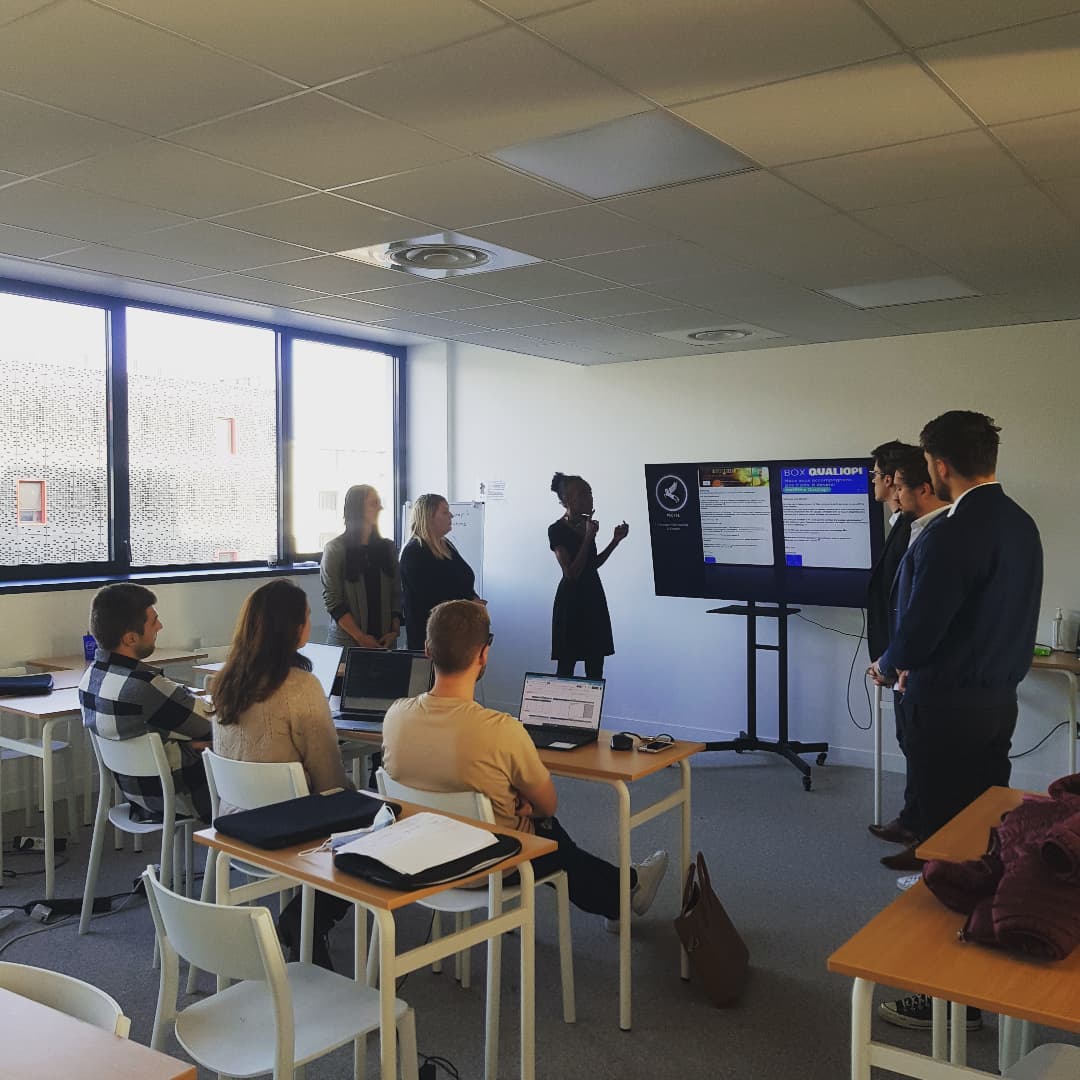 Aujourd'hui c'est soutenance avec <a href="/digi_atlas/">Digi Atlas</a> ! Des centaines d'appels, des milliers de mails envoyés, plein de RDV récoltés ! Go teams 🚀🎉