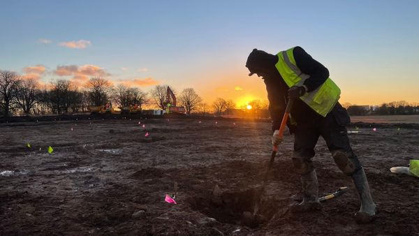 AS_WYAS's tweet photo. Our team have uncovered the structural remains of the post-medieval hall that formerly occupied our site in Wetherby. We also hosted the Wetherby Civic Society for a short tour of the excavation on Thursday. We look forward to having them back in the new year! https://t.co/4netUcH8kD