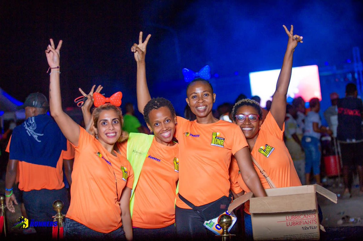 RunnersTanzania's tweet photo. If you can Ispire one or two people in a good way, then you can Ispire the world #flashbackfriday 

#runnerstanzania #feeltheburn🔥 #runners #marathon #run https://t.co/AIcZMDZ4GQ