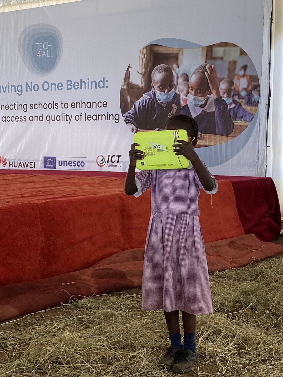 ElviraGoetz's tweet photo. Today, #UNESCO and #Huawei launch the DigiSchool Internet Connectivity Pilot Project in Marangima Primary School, Nyeri County, Kenya!
We use the power of ICTs to bring internet connectivity everywhere - #learningneverstops! #kenya #ICTsineducation @UnescoEast https://t.co/Gq7X8SyvUl