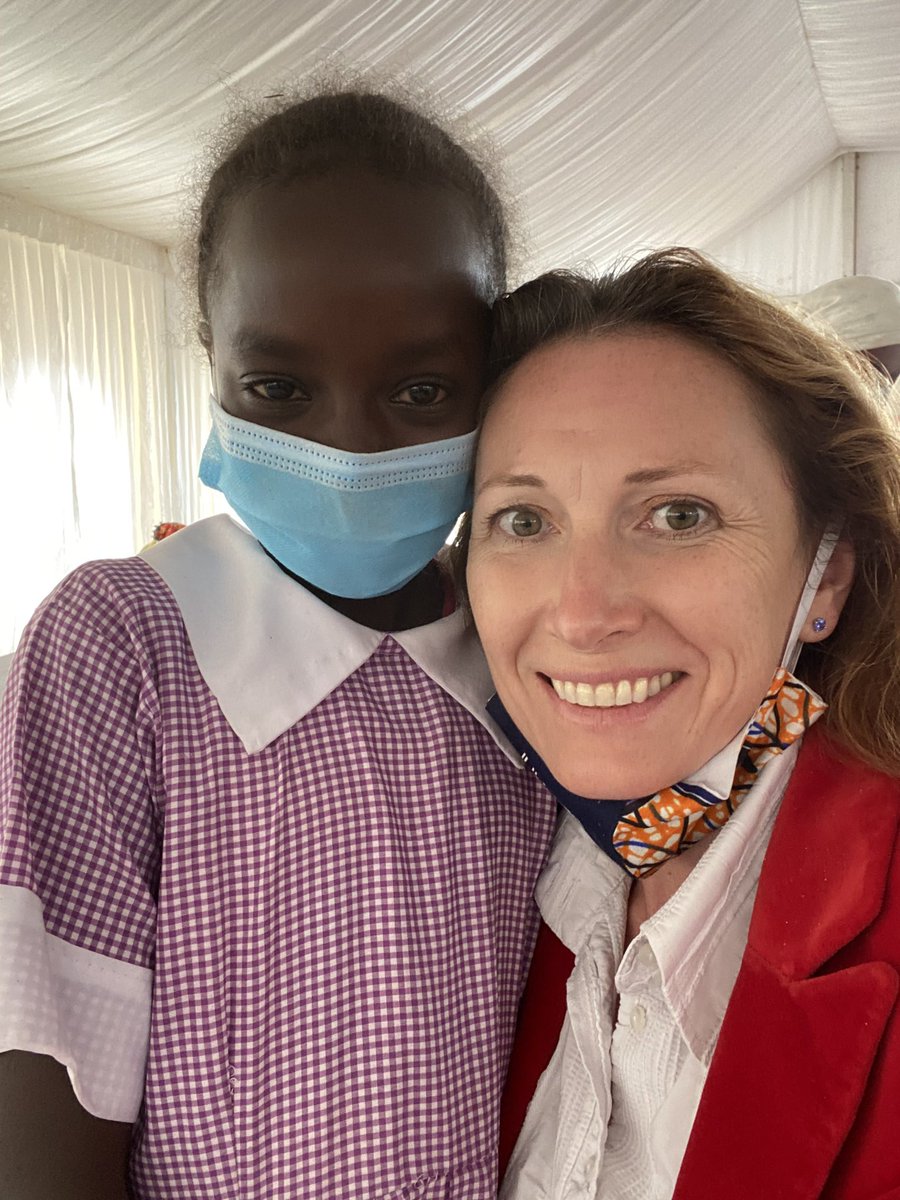 ElviraGoetz's tweet photo. Today, #UNESCO and #Huawei launch the DigiSchool Internet Connectivity Pilot Project in Marangima Primary School, Nyeri County, Kenya!
We use the power of ICTs to bring internet connectivity everywhere - #learningneverstops! #kenya #ICTsineducation @UnescoEast https://t.co/Gq7X8SyvUl