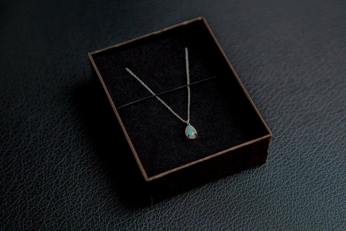 이제는 보여줄 수 있다🌊🤍 세상에 하나밖에 없는 뱀슨인옷 목걸이〰️ 실물이 훨씬 예뻐🥺