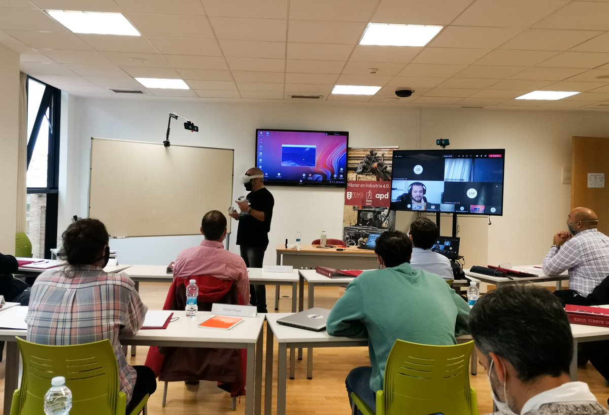 PEAKS Business School tweet media