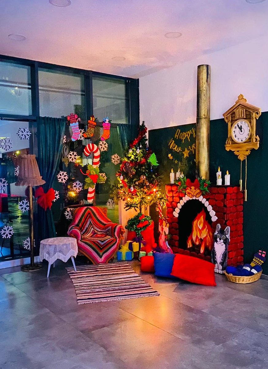 Mutlu Yıllar!☃️❄️☃️❄️☃️❄️☃️
<a href="/ozceylan_m/">M.ERTUĞRUL ÖZCEYLAN</a> <a href="/bk_atakenttema/">Bahçeşehir Koleji Atakent Tema Kampüsü</a> 
<a href="/TrkErsen/">Ersen Türk</a> <a href="/ilkay_tandogan/">İlkay Nazlı Tandoğan</a> 
<a href="/hazirmuge/">Müge HAZIR</a> <a href="/bngsdss/">Bengü Seda ŞAMİLOĞLU</a> 
<a href="/yesimyu_bk/">yesimyalcinuzun.bk</a>