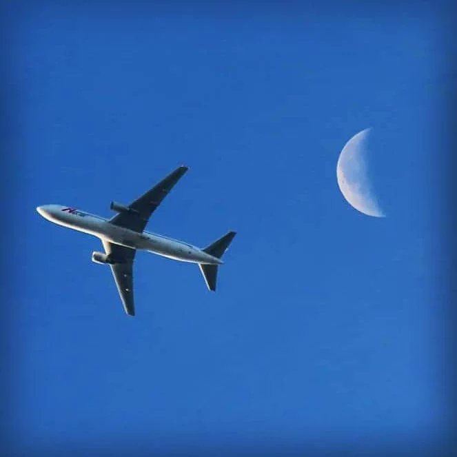 MosamoWorld's tweet photo. #Abxair #plane ✈ #flying beide the #Moon❗
https://t.co/OXFDdeCQ8H
#BTSCrosswalk
#Airdrop
#ashes #新刀剣男士 #Dolar16TL #オオカミ少年
#ONEPIECE1035
#BSC
#BTC
#Bitcoin #DeFi  #FIAPrizeFixing2021 #festundflauschig #GreysAnatomy #NCT127_NEOCITY_THE_LINK #MasterChef #موجب_الرياض #ab https://t.co/kqxc7G3kj1