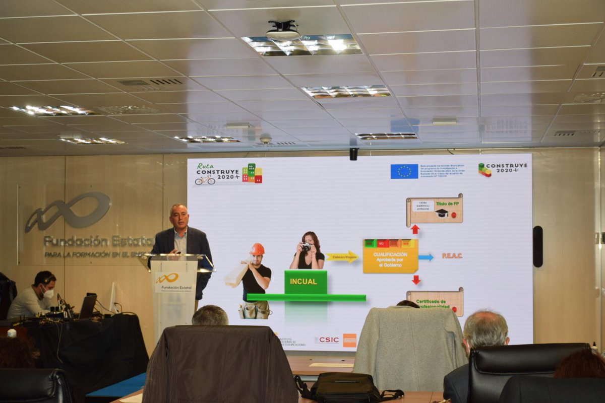 ➡️ Desde <a href="/incual/">INCUAL</a>, <a href="/ljlmadrid/">LUIS JIMENEZ LOPEZ</a> presenta el desarrollo de una cualificación profesional de #AuditoríaEnergética  para diseñar una titulación de Formación Profesional
construye2020plus.eu/formacion/audi…
#Construye2020plus