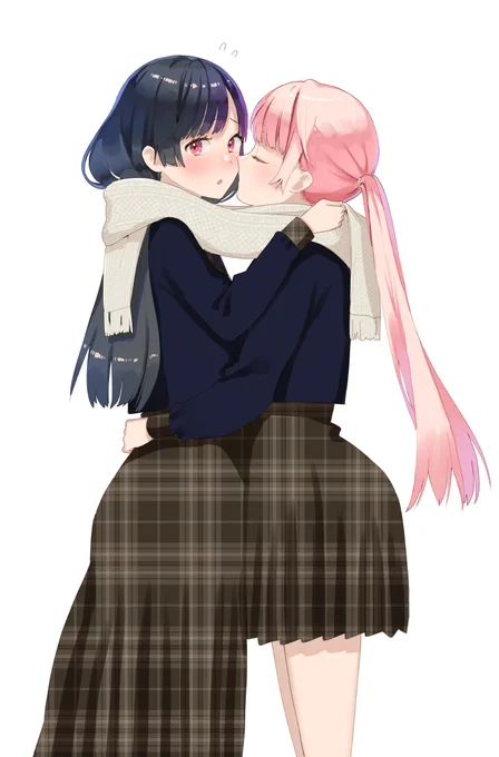 ピンクツインテと黒髪ロング 