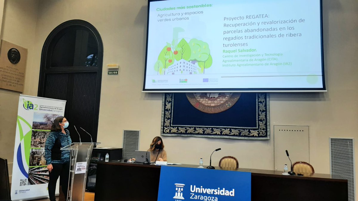 CITAAragon's tweet photo. En la Jornada "Ciudades más sostenibles. Agricultura y espacios verdes urbanos" @RaquelS76473498 presentó el proyecto #RegATeA sobre la recuperación y revalorización de parcelas abandonadas en los regadíos tradicionales de ribera turolense @CitaTeruel 
#FITE #Teruel https://t.co/fRfpGOGr96