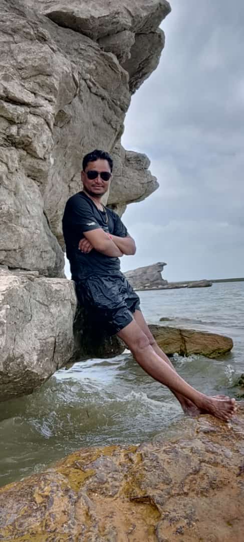Manohar82508436's tweet photo. #OnTheRocksTwitter @umashankarsingh @Supriya23bh https://t.co/abDYenJf6U