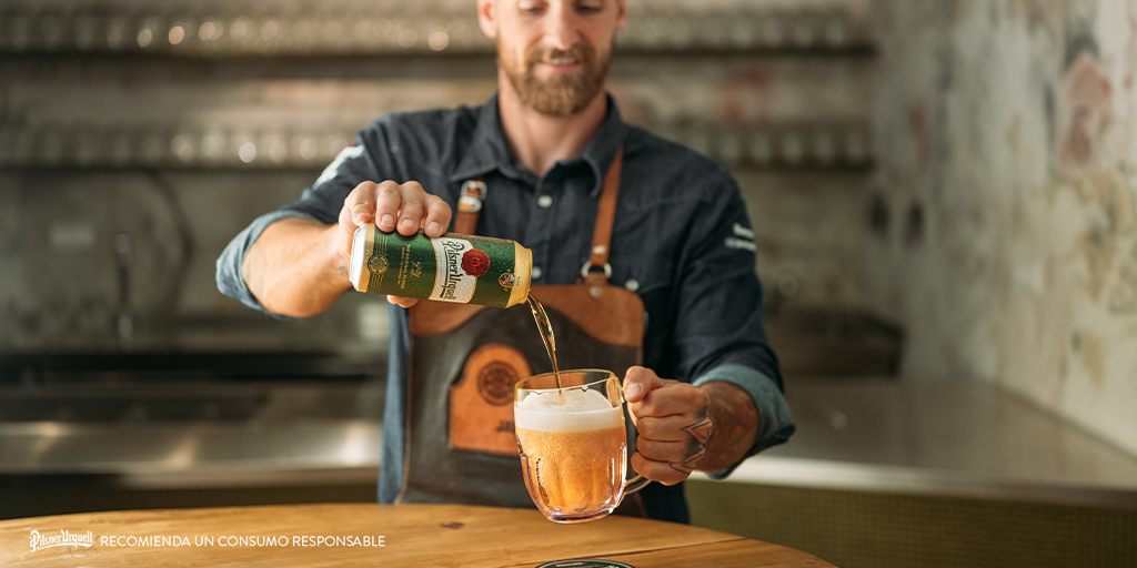 Pilsner Urquell ES tweet media