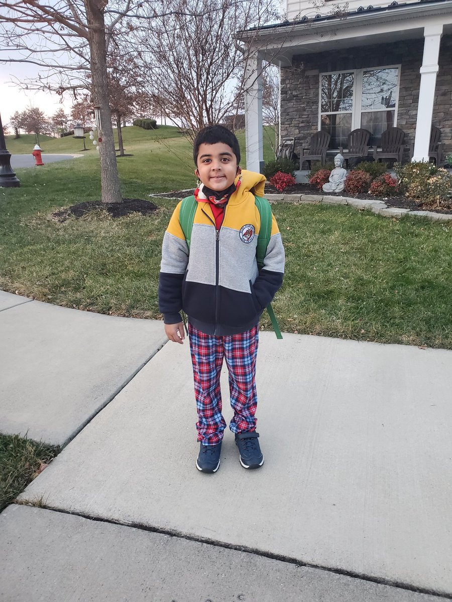 ManasaPeri's tweet photo. Pajamaday!!! @GoshenPostES #gpesspiritweek https://t.co/cRbi3gef7y